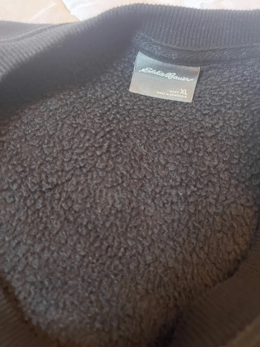 Eddie Bauer Black Crewneck Sweatshirt - Classic Pullover - Picture 5 of 5